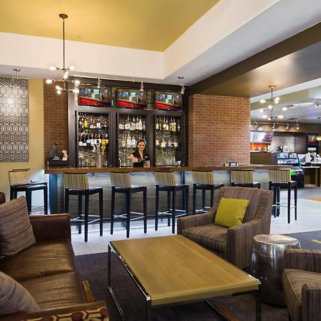 Hotel Courtyard By Marriott Little Rock Downtown Exterior foto