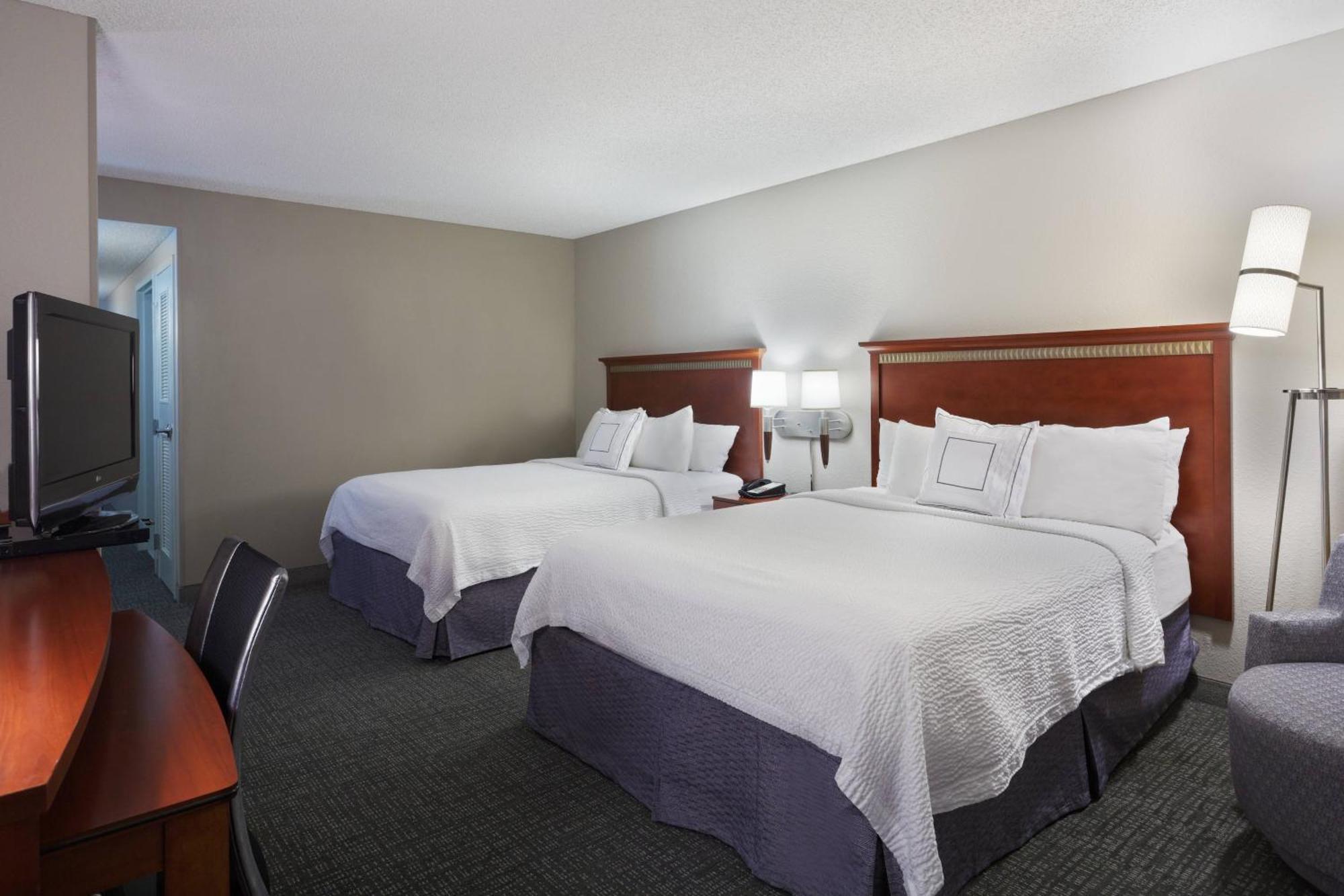 Hotel Courtyard By Marriott Little Rock Downtown Exterior foto